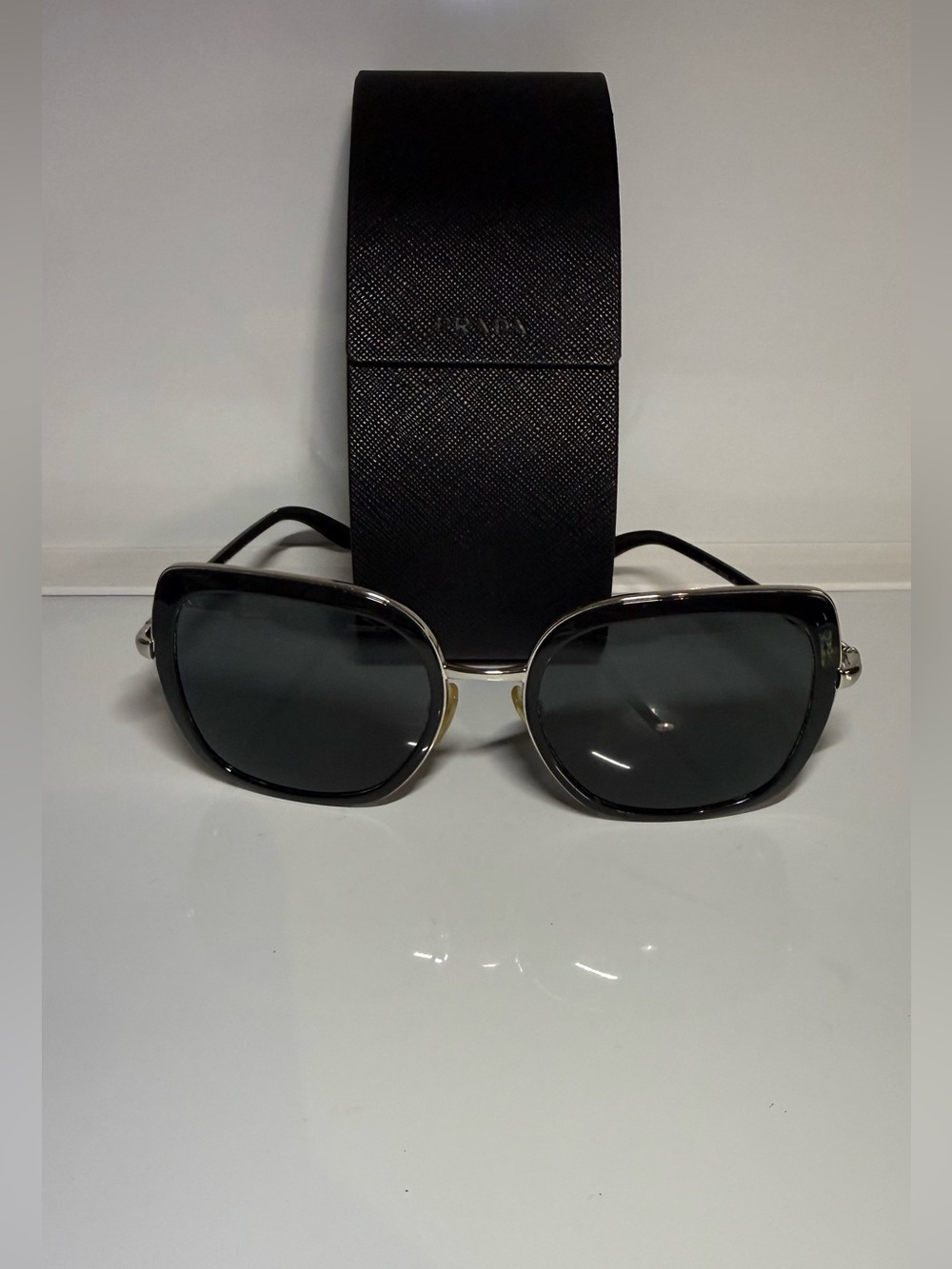 PRADA SPR 59M 1BC-1A1 Women's Square Sunglasses Black Frame Gray Tinted 135mm